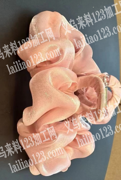 抓夹绕布条的手工活外发加工吗，寻找会做绕