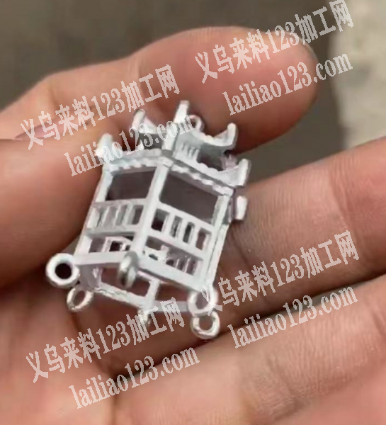 100斤合金翻砂外发，发簪灯笼合金翻砂外