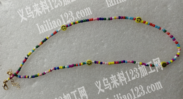 项链穿米珠的手工活外发加工，寻找手工活加