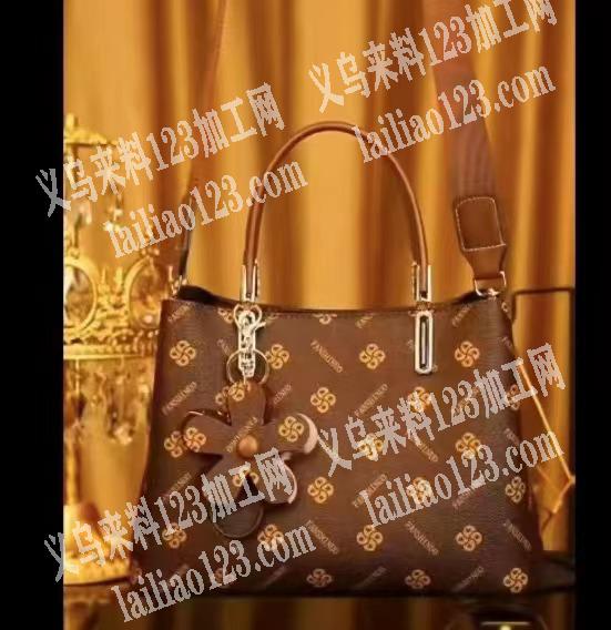 箱包工厂联系我，如图大包谁家专业的联系我