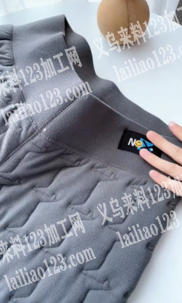 保暖打底裤外发加工，。如图，寻找裤子加工