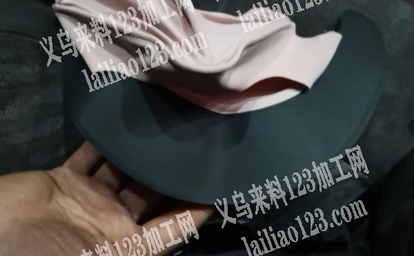 《踩线外发，如图，帽檐片》寻找会做这个帽