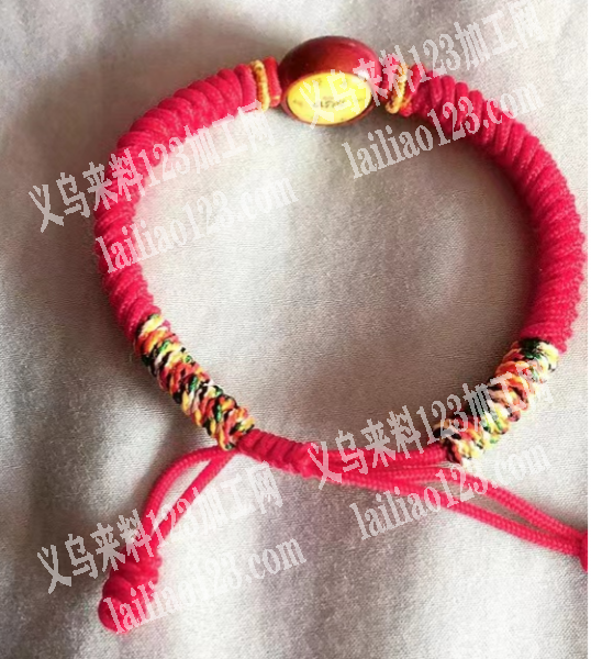 寻找手工编织手链的工厂，如图，厂家有货的