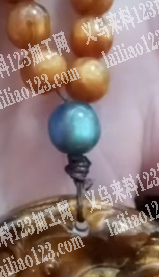 如图，吊坠上面打结哪家会做，请联系详谈。