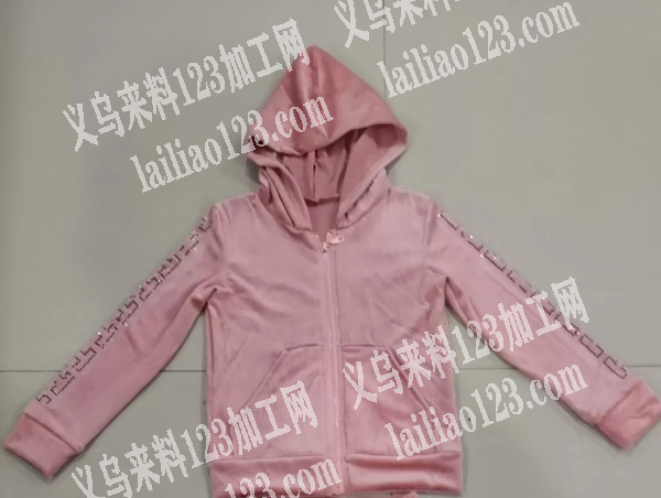 老板委托寻找：急寻套装加工厂，服装外发，