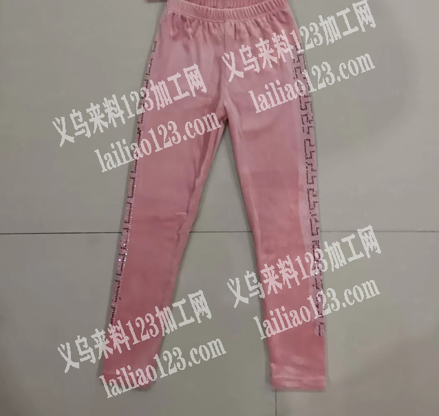 急寻套装加工厂，服装外发，外贸货，稳定长