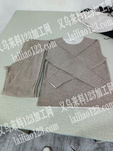 本厂常年承接各种服装加工，有缝，无缝短裤
