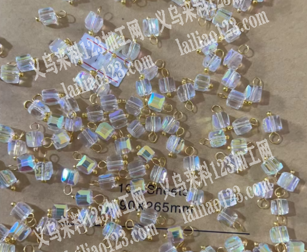 《外发手工活，常年大量有货》