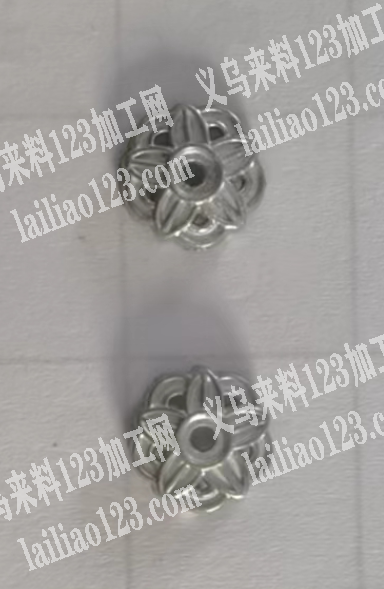 公司常年有小纽扣烧焊外发加工，寻找烧焊的