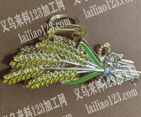 大量合金的稻穗抓夹订单，寻找厂家，如图有