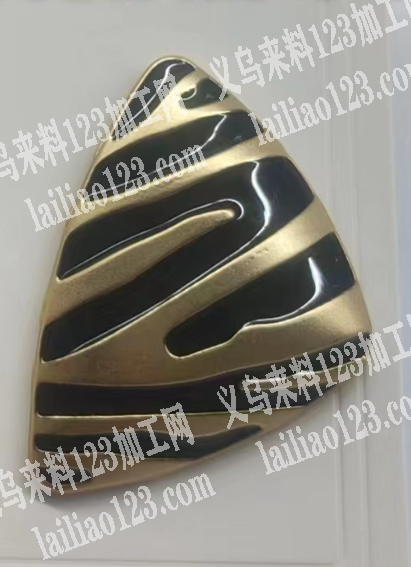 压铸耳钉订单，寻找合金压铸的工厂，如图，