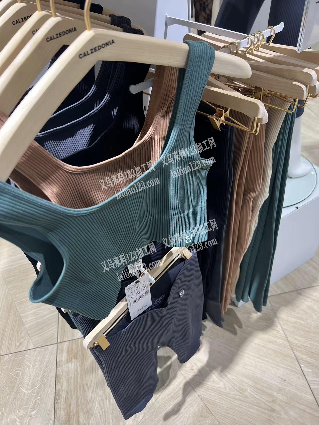 寻找服装源头工厂，电商寻找成品工厂合作，