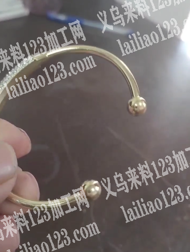 寻找专业压铸的合金工厂，合金手镯产品订单