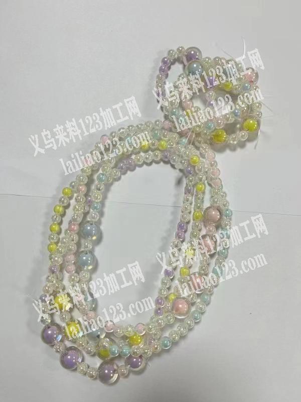 公司寻找手工穿珠项链成品的厂家，如图，谁