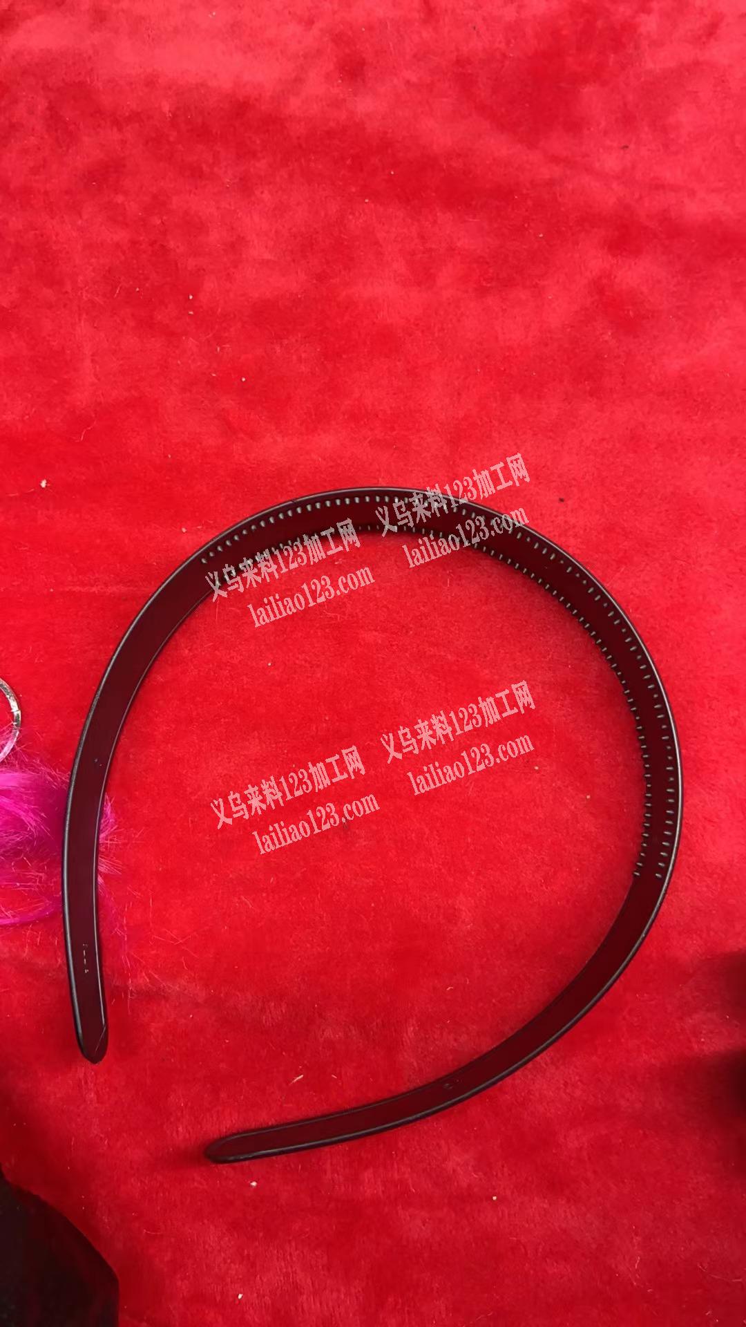 大量塑料注塑的头箍订单，寻找注塑的工厂，