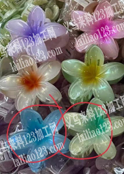 外贸公司寻找爆款鸡蛋花发夹厂家，如图，详