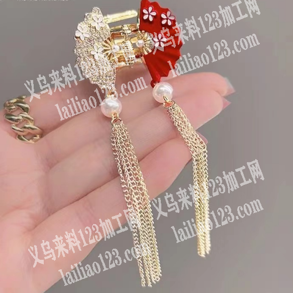 压铸的合金抓夹，有订单，如图，寻找有模具