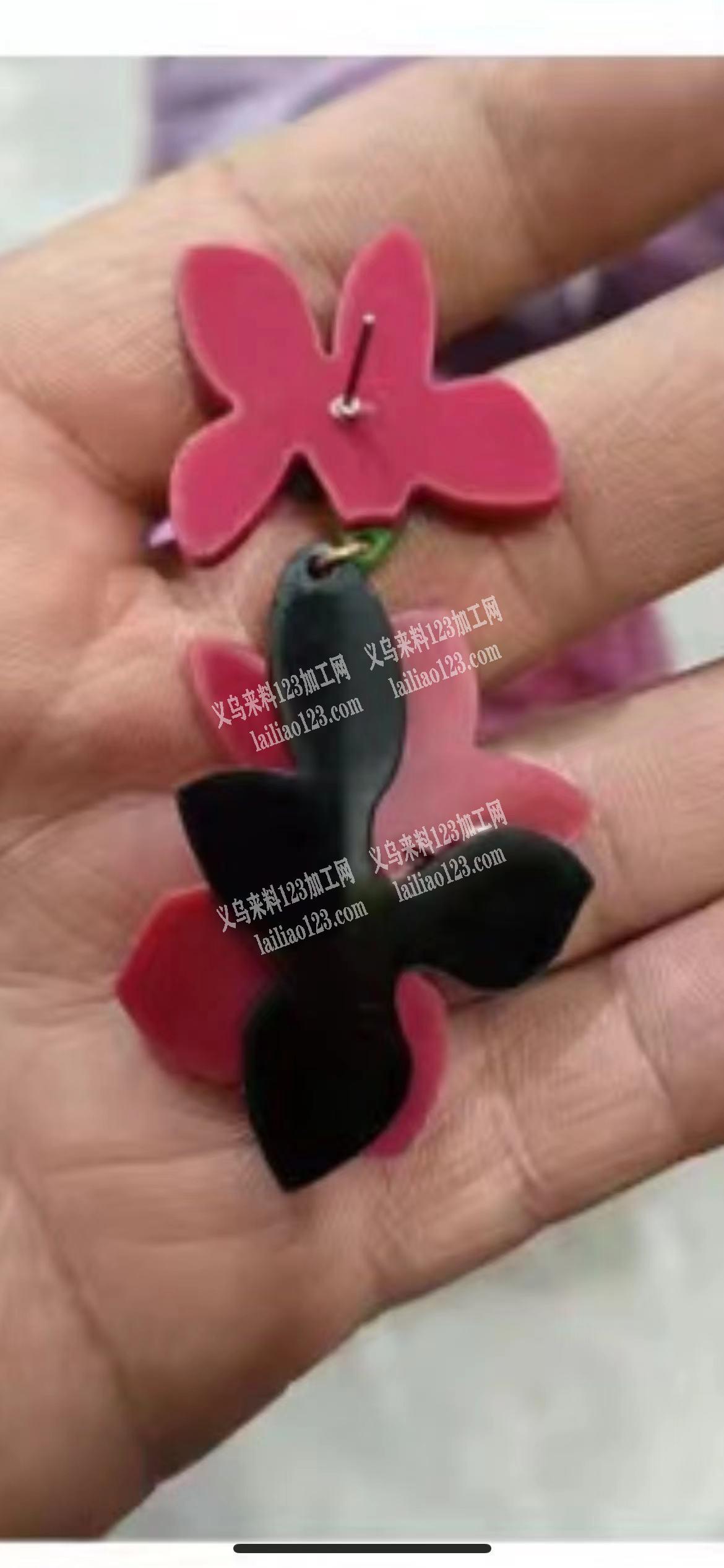 粘板材，板材粘胶的手工活，外发加工，寻找