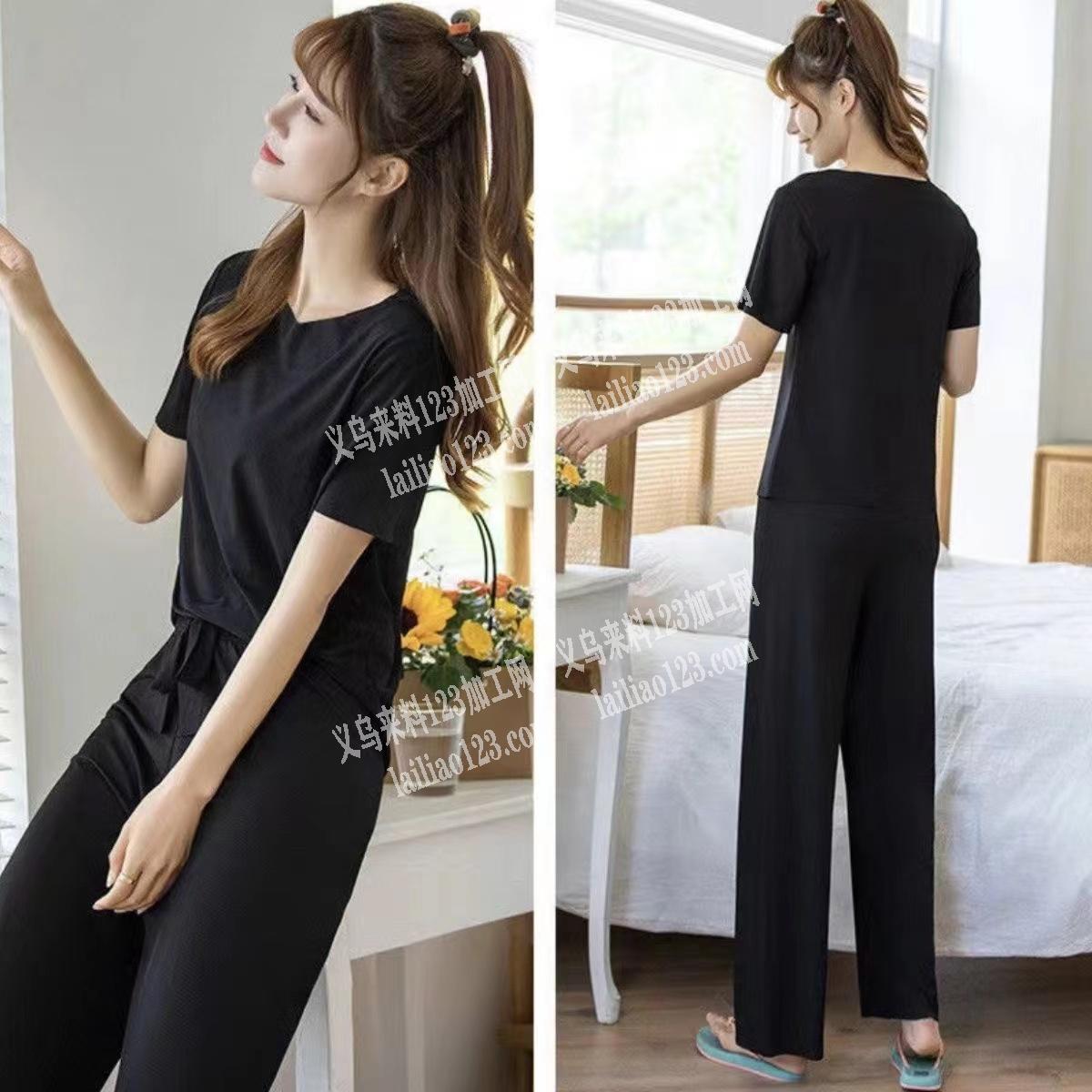 如图，睡衣家居服平车活外发加工。如图。纯