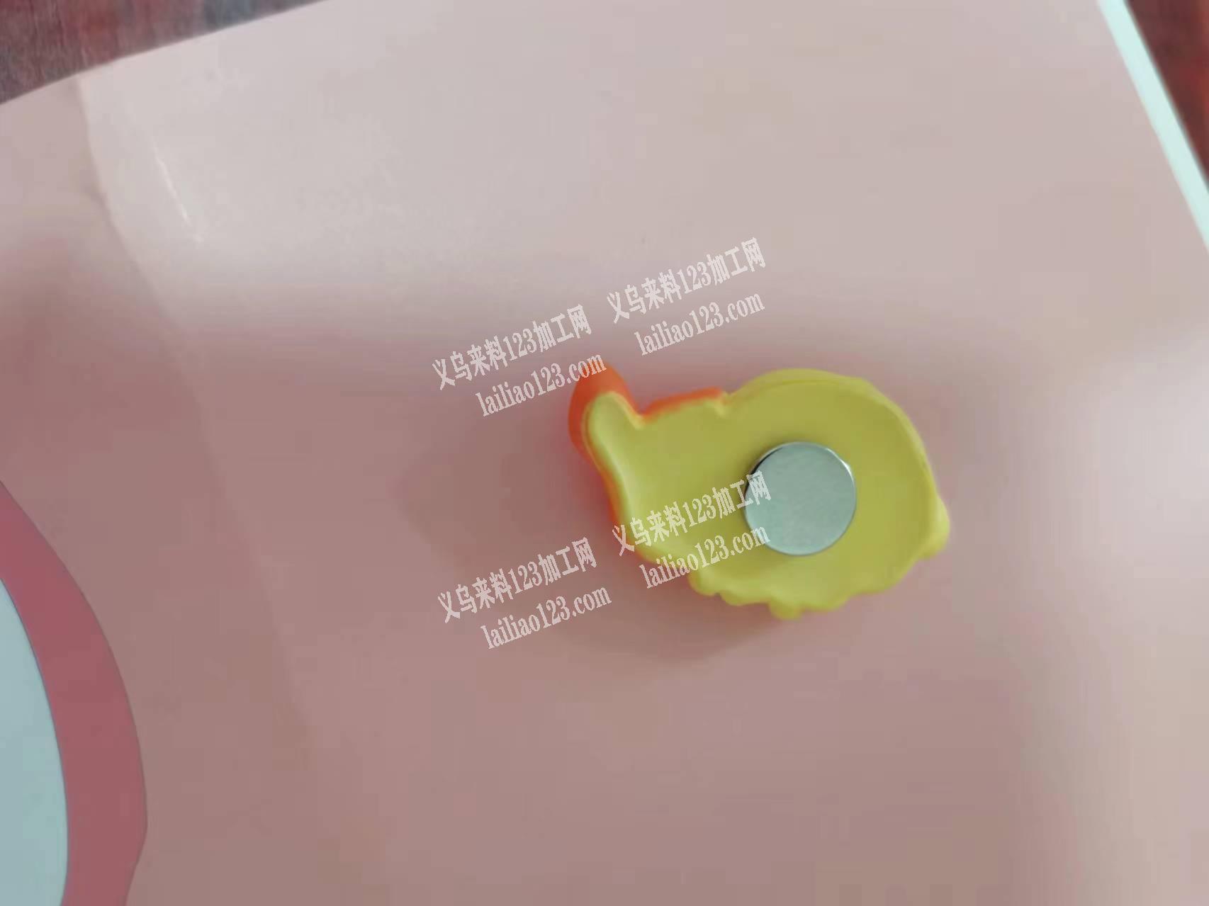 打孔外发加工，如图，产品打孔外发，老板委