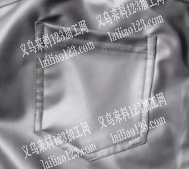 大量贴袋的平车活，外发加工，这个是皮裤，