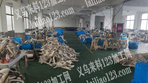 承接各类缝纫加工户外产品和箱包
