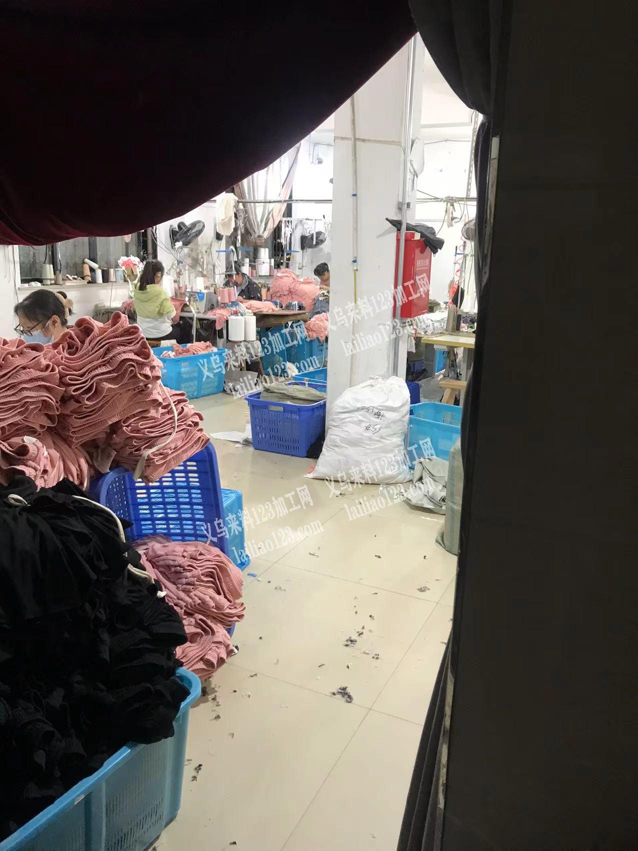 东阳服装厂转让，生产中带客户，接手就赚钱