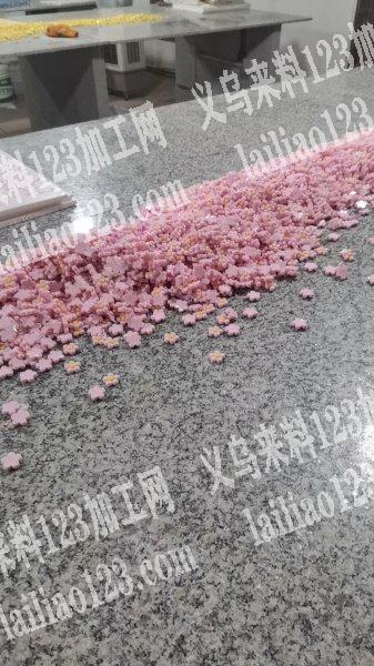 专做各种饰品配件工厂，欢迎来样定做