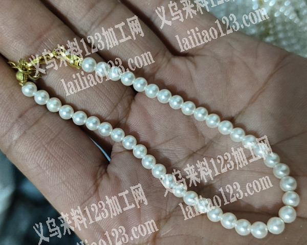 大量穿珠子的手工活外发，如图，有没有穿珍