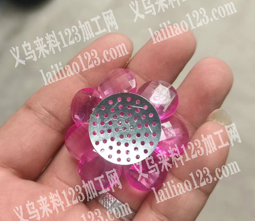 《成品单》鱼线穿珠编织花朵手工，如图，哪