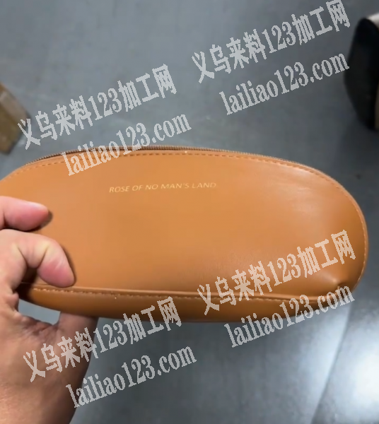 苏溪公司几万个包包订单，如图，寻找箱包工
