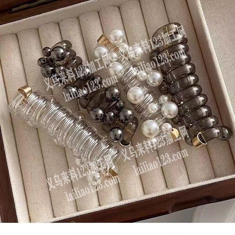 大量钉珠外发加工，如图，打这个珍珠，