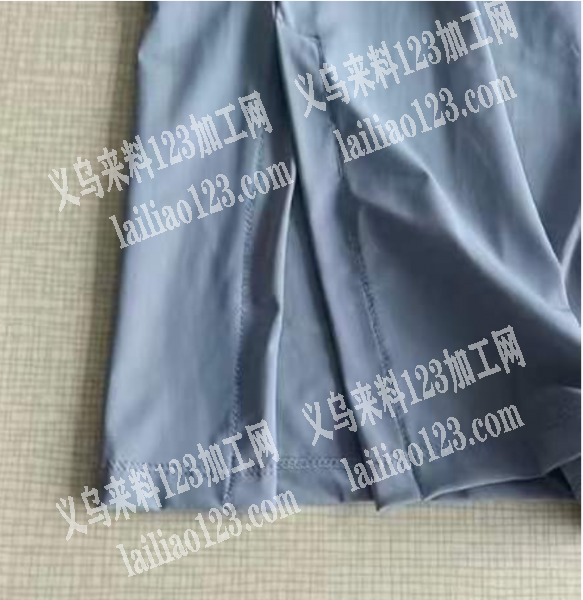 寻找做这条裤子的加工厂，量大，可以做3个