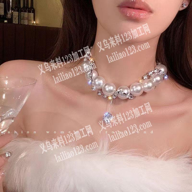 如图项链的手工活。谁家专业做，做过的联系