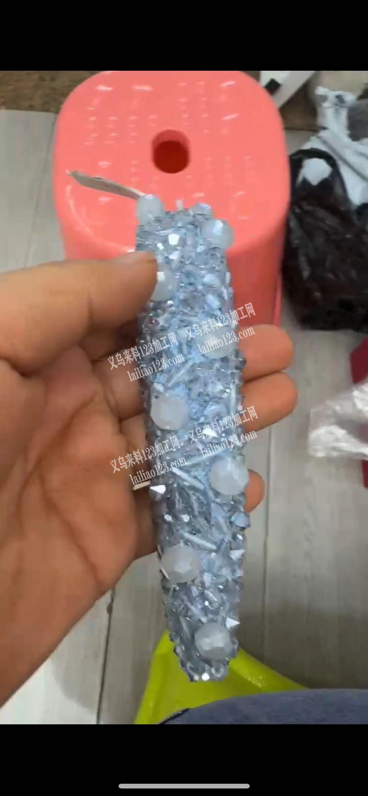 串珠子手缝的手工活外发加工，寻找有会做的