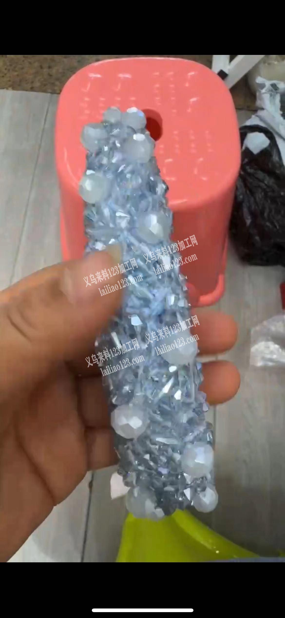串珠子手缝的手工活外发加工，寻找有会做的
