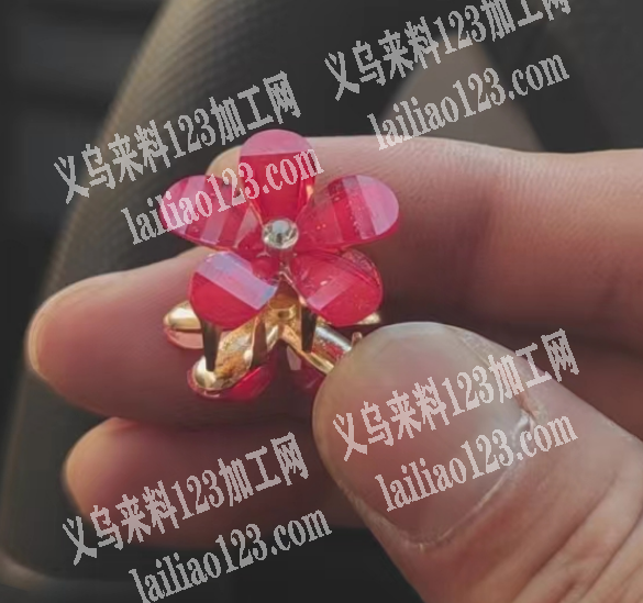 寻找点钻的加工厂，如图，需要半自动的机器