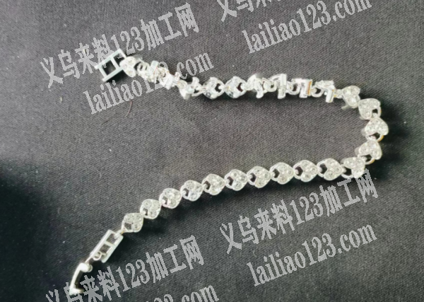 老板委托寻找：如图合金手链有订单，寻找厂