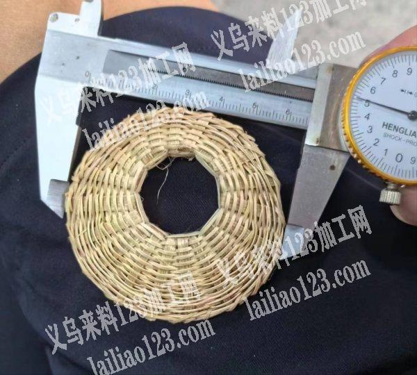 寻找藤编工厂，如图，哪家能做的请联系详谈