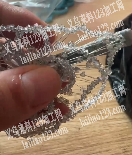 复杂穿珠子的手工活外发，寻找会做的手工活