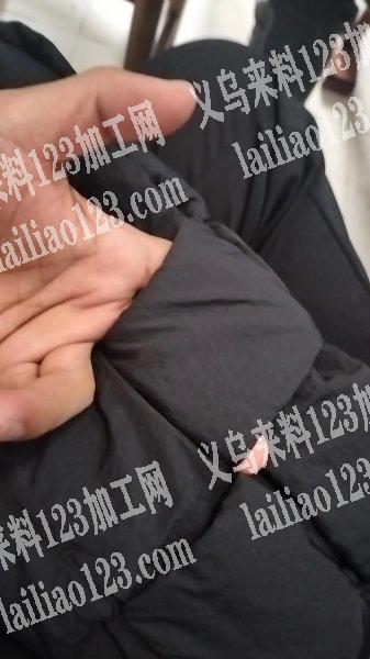如图寻找箱包加工厂，请联系详谈，会做的联