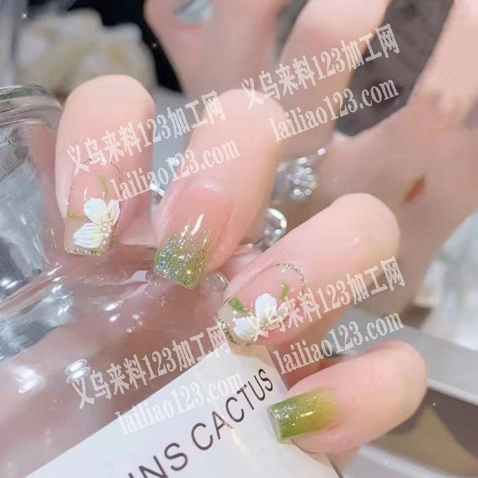 美甲片喷油外发加工，寻找喷油的加工厂，请