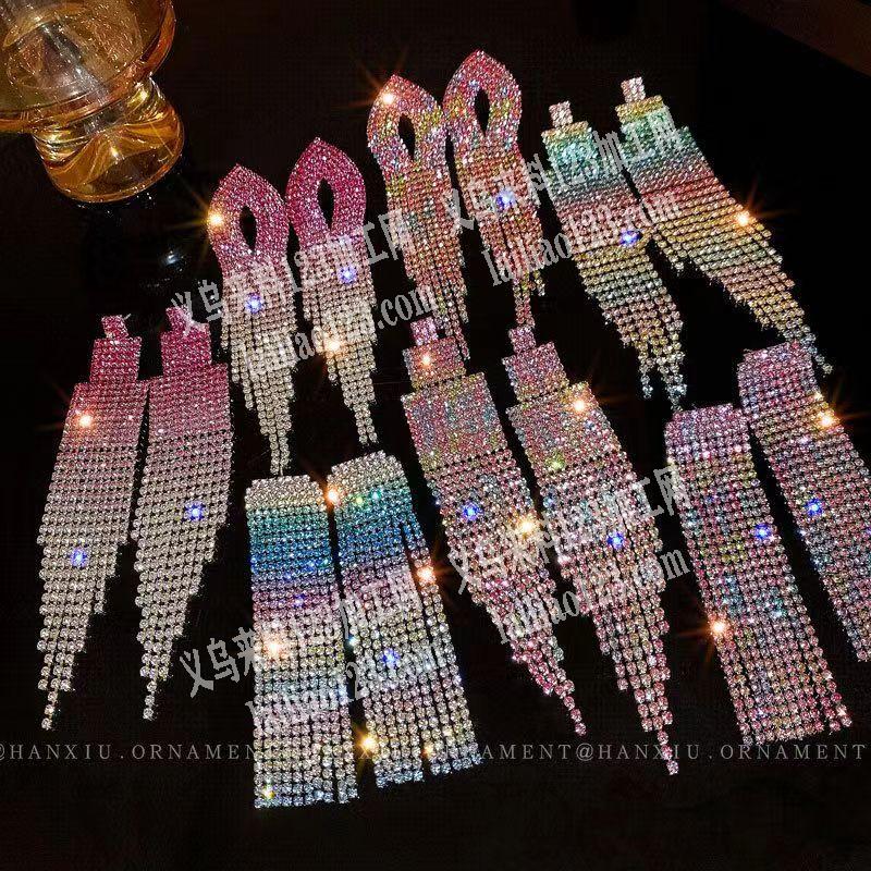 大量爪链耳环喷漆外发加工，寻找喷漆的加工