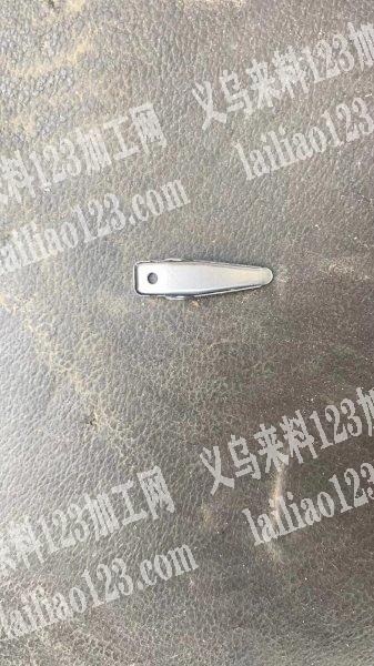 求购100万个，2.5公分小铁片底座，能