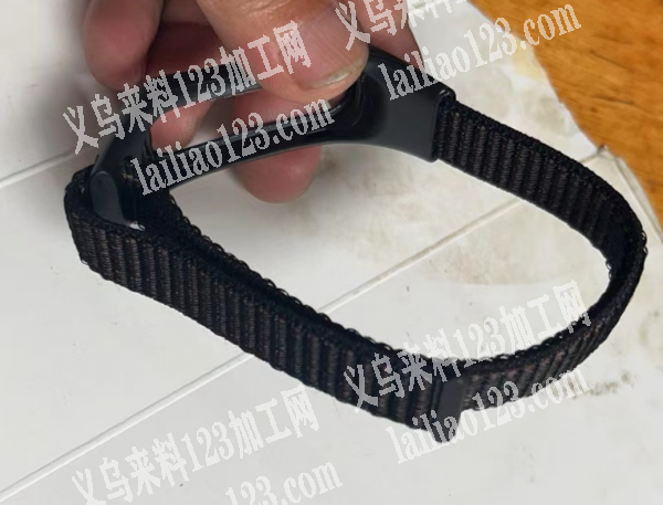大量如图款式的手表带，有订单，寻找工厂。