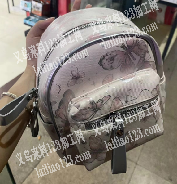 【发河北】女款背包双肩包订单外发，寻找箱包加工厂，