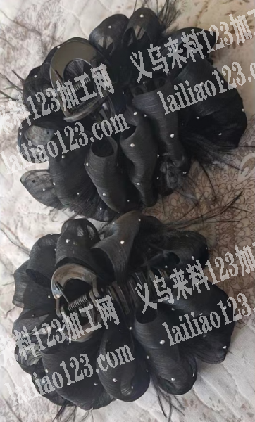 网纱花粘抓夹上面的，长期有单，寻找会做这