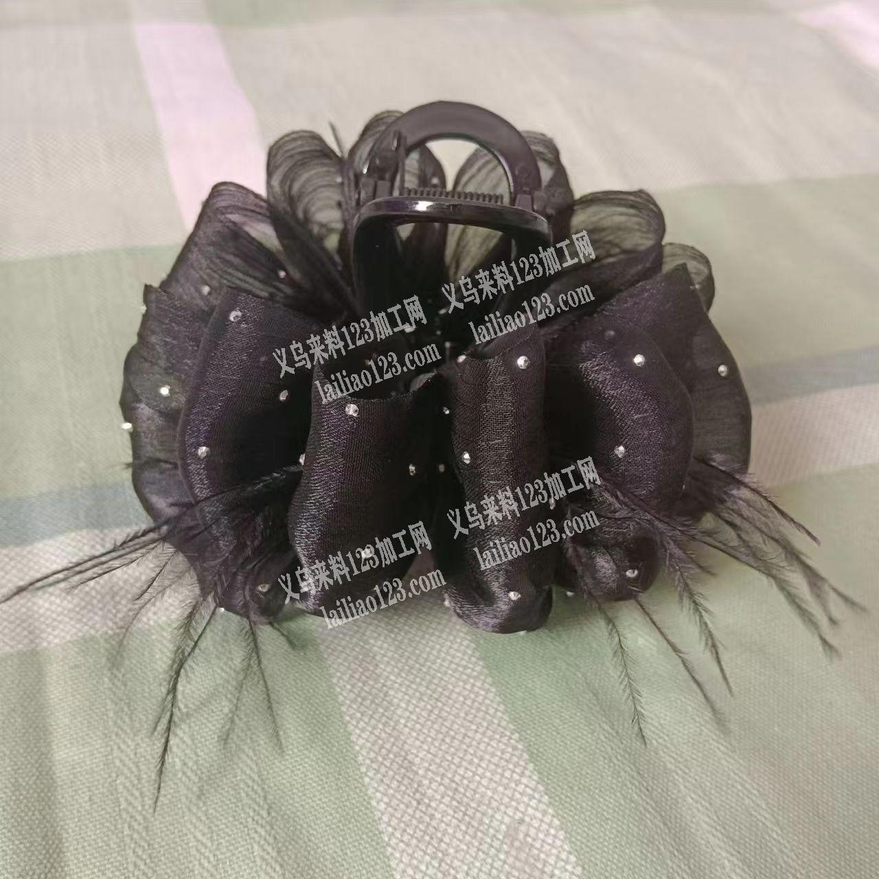 网纱花粘抓夹上面的，长期有单，寻找会做这