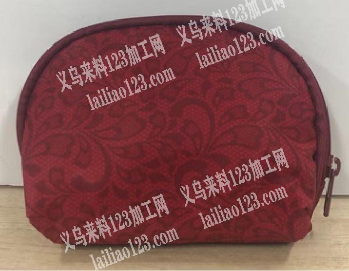 寻找专业做箱包的工厂，30万如图小包，寻