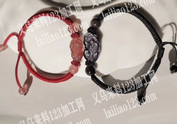 编织打结手链的手工活外发加工，寻找专业做